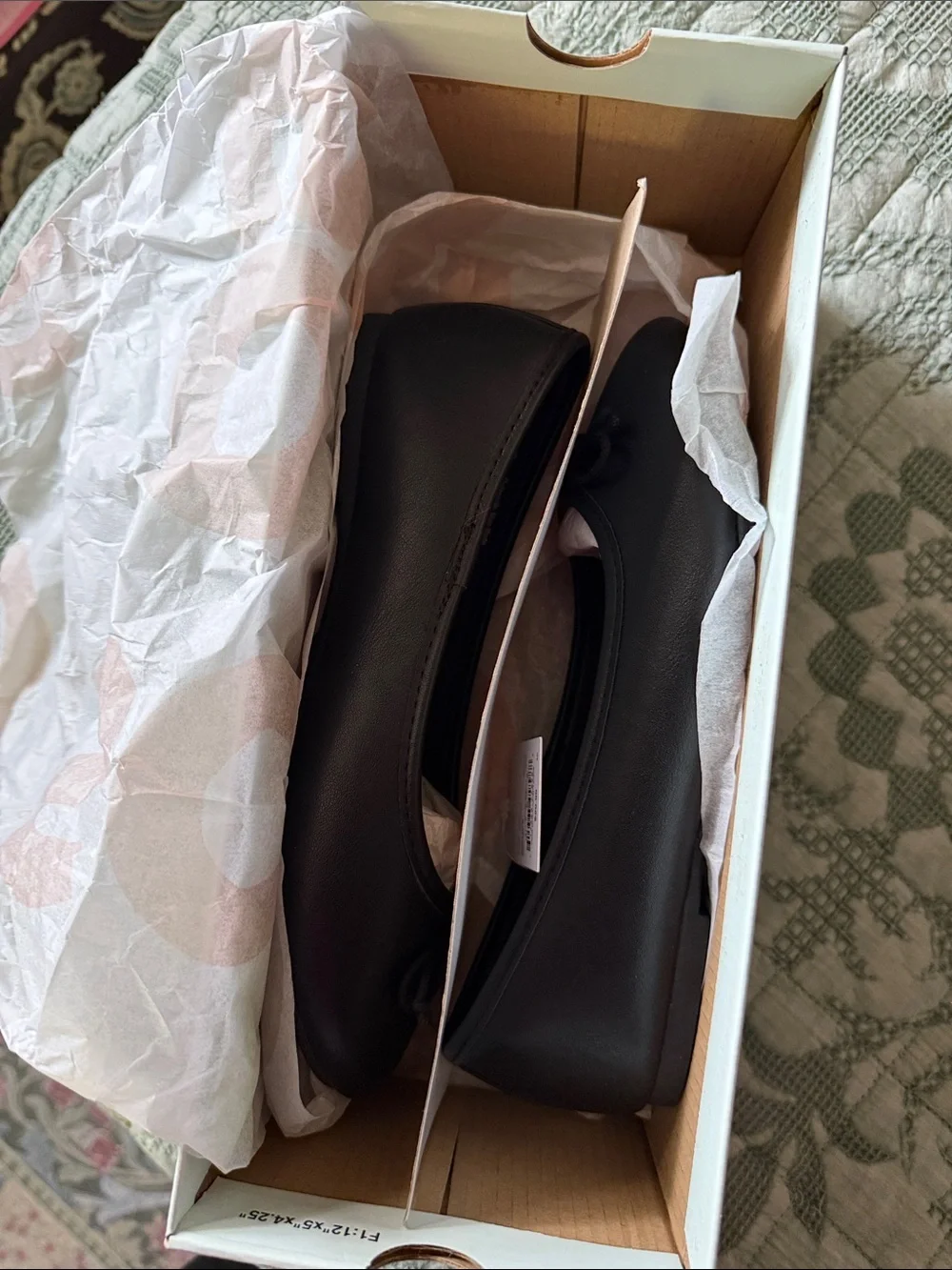 SO Girls Black Ballet Flats with Bow Accent